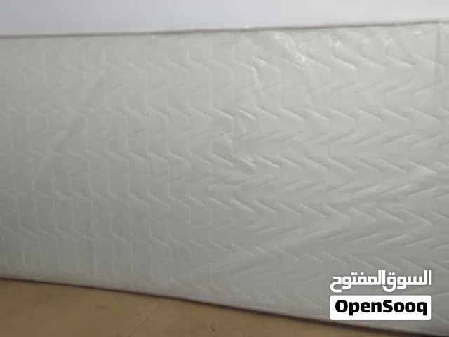 مرتبتين جداد بحالة الجديد لم تستخدم منهم واحده والأخري استخدام اسبوعين بالأكياس