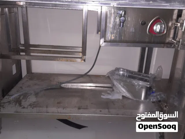 معدات مطاعم للبيع بحاله الجديده