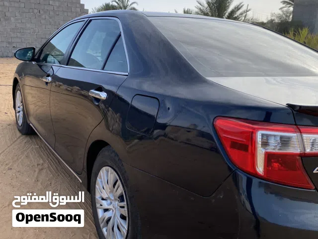 امريكي ماشي 100ميل سليمة اللون أزرق كحلي