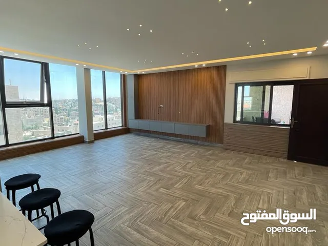 332m2 3 Bedrooms Apartments for Sale in Amman Al-Thuheir