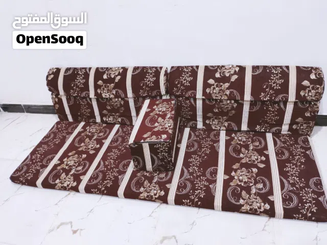 جلسة ارضيه