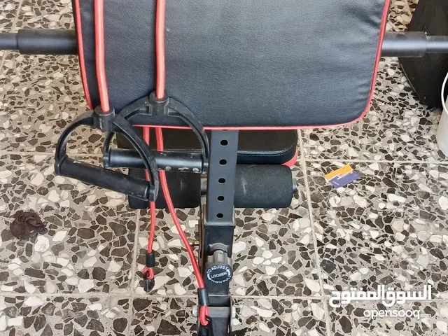 مصطبة رياضية بناء اجسام