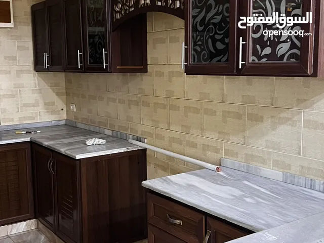 150 m2 3 Bedrooms Apartments for Rent in Zarqa Al Zarqa Al Jadeedeh