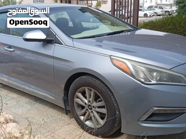 هيونداي سوناتا 2015 للبيع للجادين التواصل على رقم في الوصف قابل للتفاوض