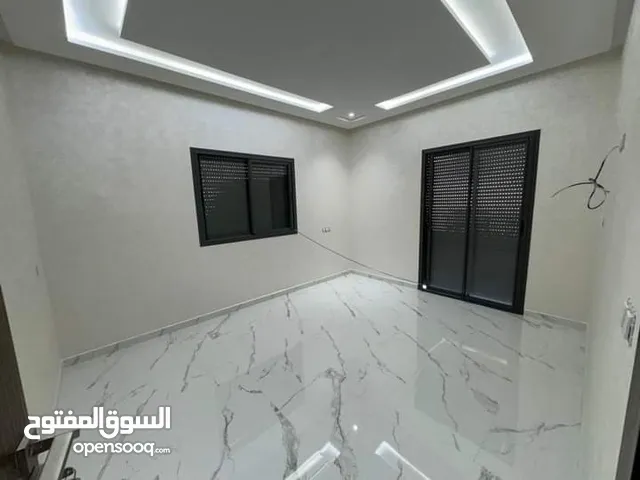 مكتب جاهز للبيع في قهوة شرڨي