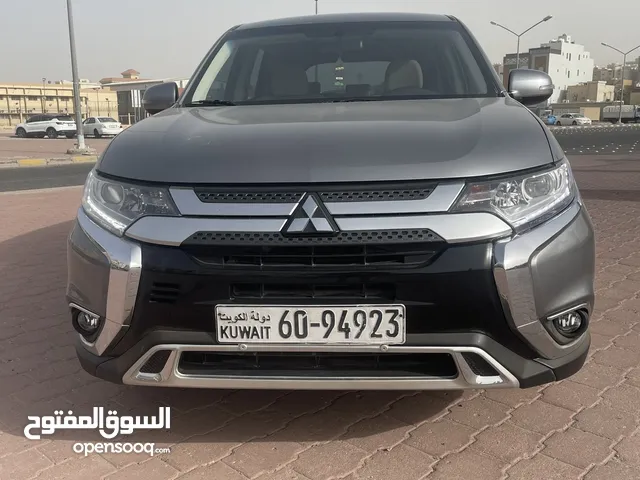 Used Mitsubishi Outlander in Farwaniya