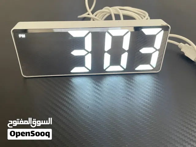 ساعه اكترونيه