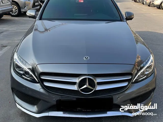 Beautiful Preloved Mercedes Benz C200 Sedan