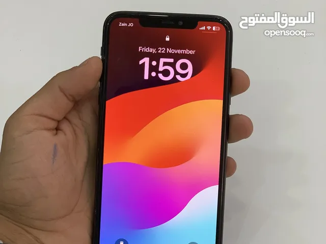 Apple iPhone 11 Pro Max 256 GB in Zarqa