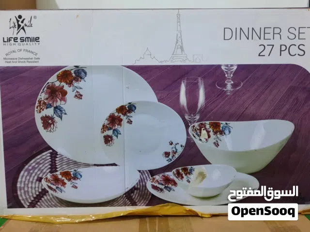 للبيع طقم صيني فرنساي اصلي روعة