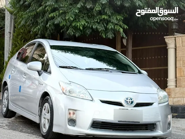 Toyota Price 2010 فحص كامل سبعة جيد بطارية ونظام الهيبرد فحص 100% بسعر مغري