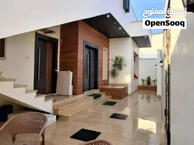 منزل للبيع في مصراته أبورويه مقسم هيلان قريب على طريق 8