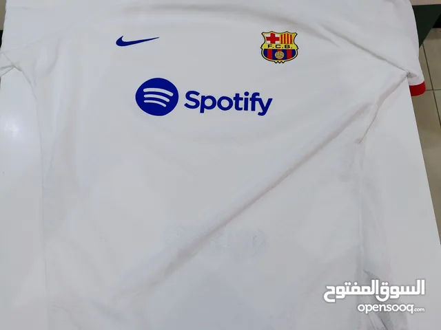 A original Barcelona Fc T-shirt size (XL) it is A Brand New