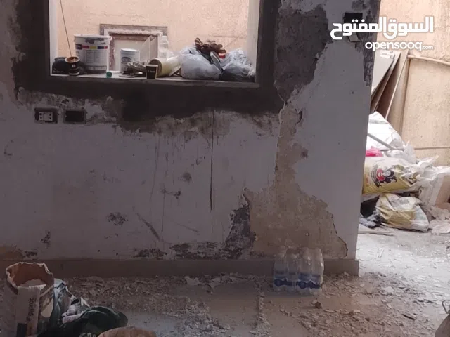 اسطي زواق وسحب إستوك ومعالجة الرطوبة  اسطى زواق وسحب إستوك ومعالجة الرطوبة