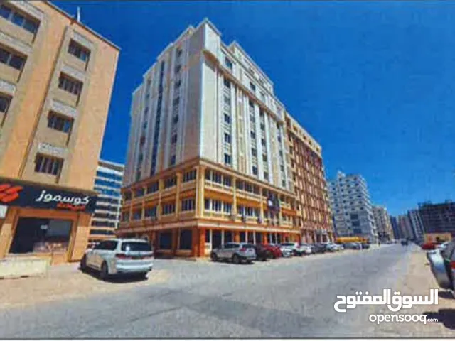 فرصة ممتازة للاستثمار بعائد ممتاز في قلب غلا - محل تجاري طابق ارضي للبيع