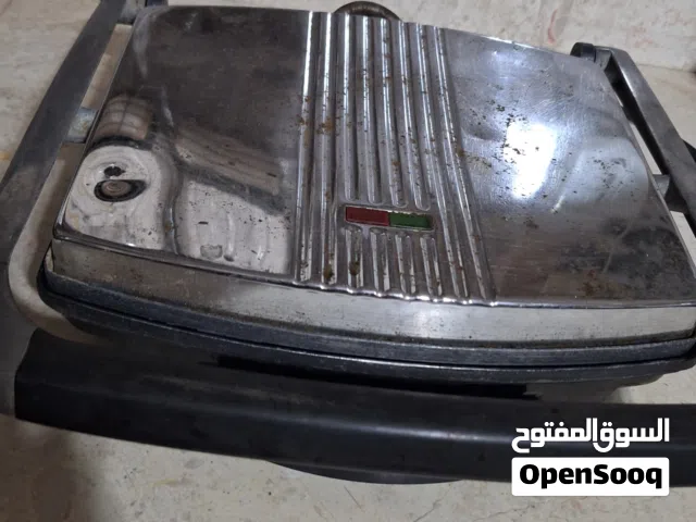 أواني طبخ استعمال خفيف السعر كل وحده ابرح