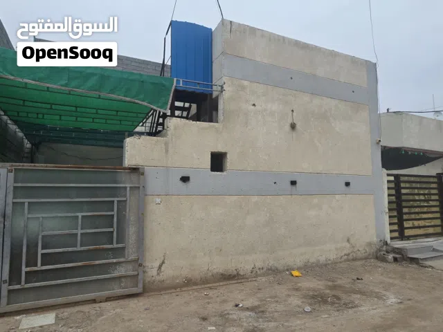 140 m2 4 Bedrooms Townhouse for Sale in Basra Tannumah
