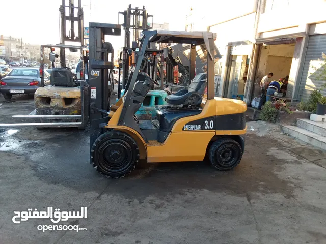 2007 Forklift Lift Equipment in Amman