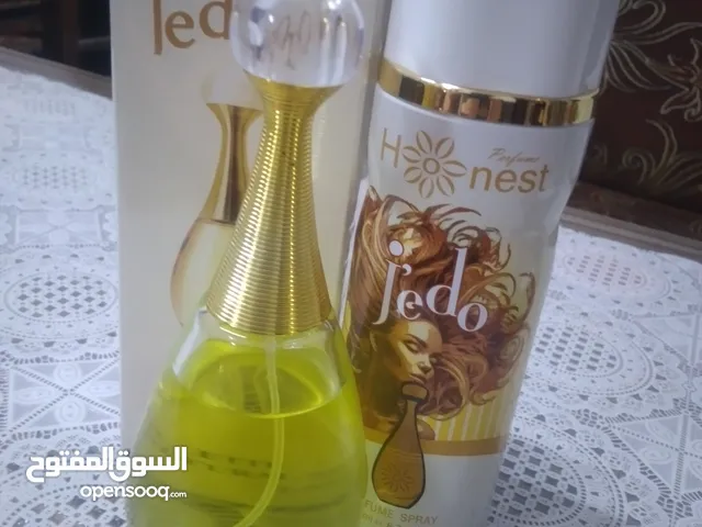 عطور راءحة قوية وجميلة فقط 5دنانير شامل التوصيل