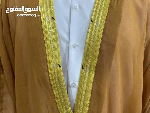 بشوت ملكية متوفر تطريز يدوي او ماكينة