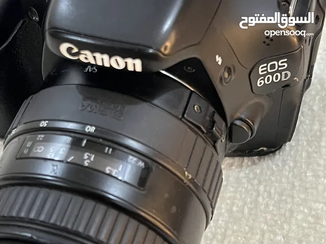 كاميرا كانون 600D ممتازة للبيع