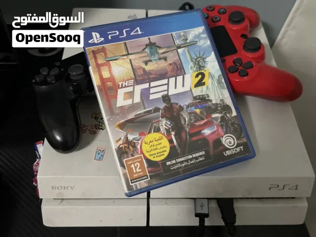 سوني فور مع يدتين و شريط و شاشه