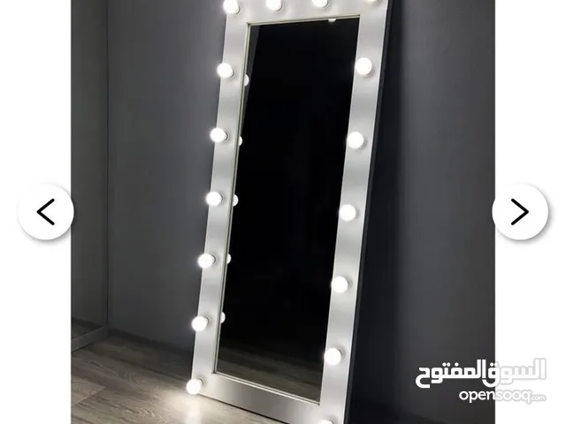 مرايه ب لمبات