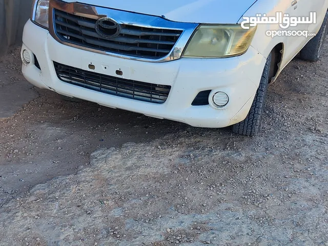 Used Toyota Hilux in Nalut