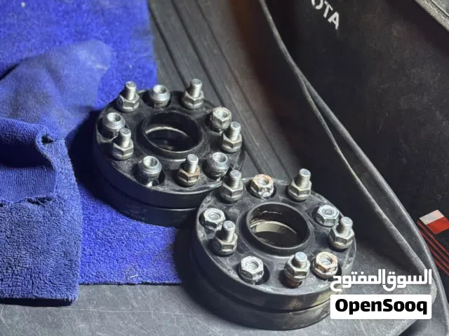 سبيسرات للبيع نظاف