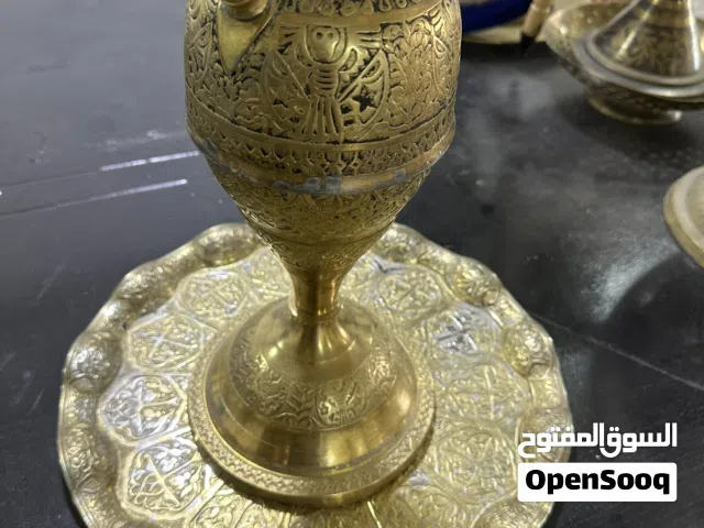 مزهريات نحاس كبيره مع صواني