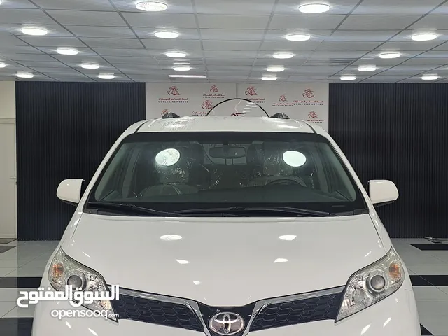 Used Toyota Sienna in Al Batinah