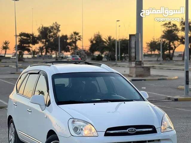 Used Kia Carens in Tripoli