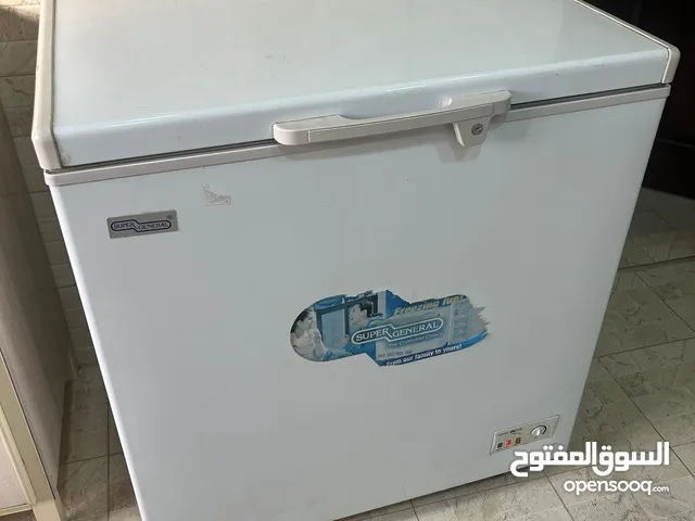 ثلاجة ونسا نظيفة للبيع