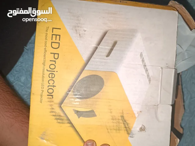 بروجكتر عرطه العرطات هو جهاز عارض متنقل يعتمد على تقنية LED