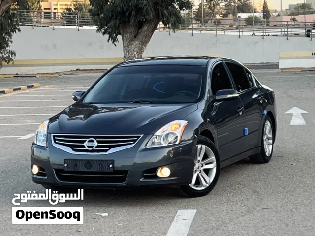 نيسان التيما 2011 فل اوبشن كامل : درجة درجة الاولئ : كيف واصله