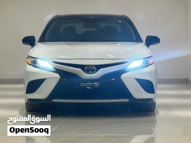 تويوتا كامري XSE