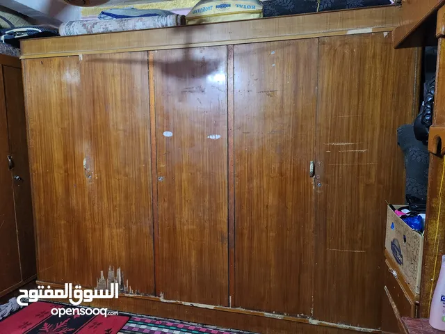 كنتورين خشب اصلي وزاوية قديمات مستعملات