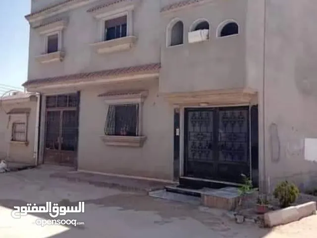 200 m2 3 Bedrooms Townhouse for Sale in Benghazi Al-Salam