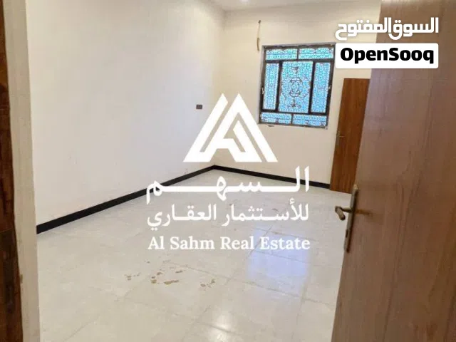 شقه للايجار في الجبيله بناء حديث طابق اول معزوله