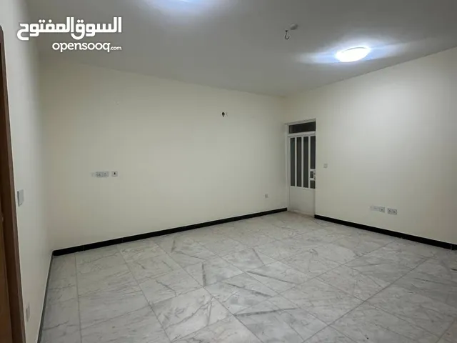 130 m2 2 Bedrooms Apartments for Rent in Basra Other