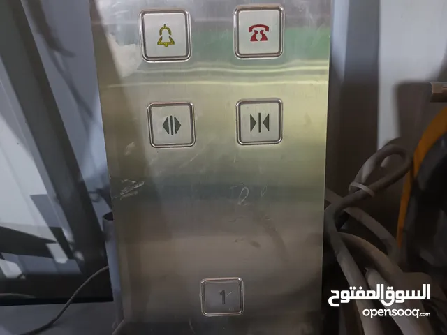 مصعد ركاب نضيف جدا مفكوك جاهزه