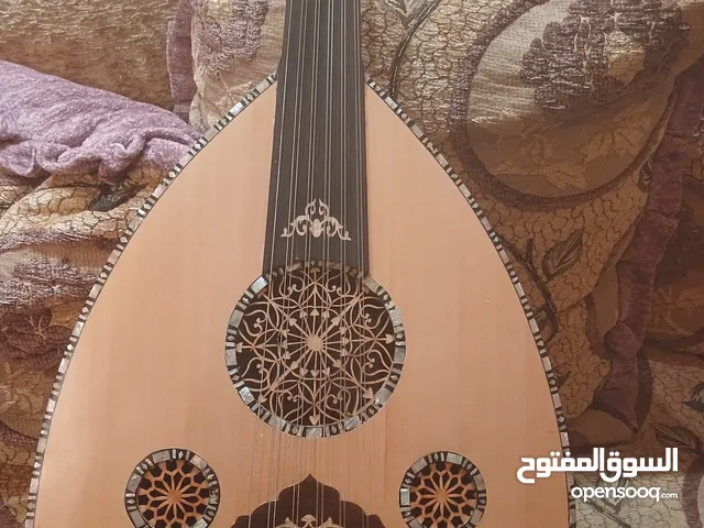 عود احترافي جديد ممتاز New professional oud, excellent materials