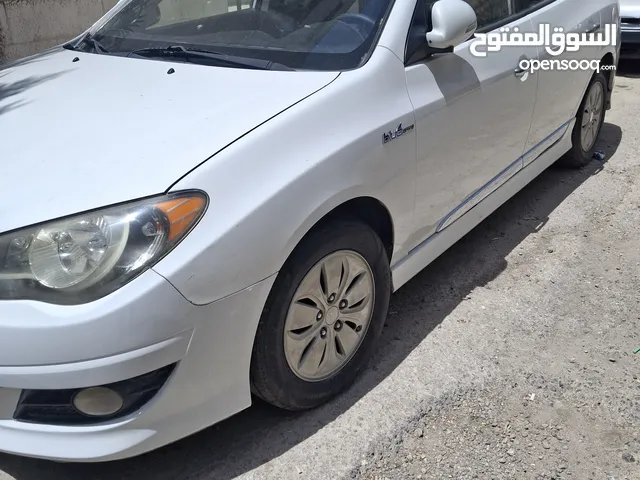 Used Hyundai Avante in Amman