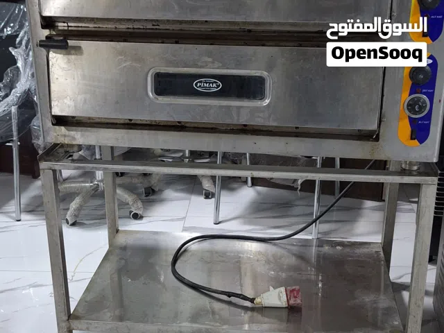 فرن كهربائي طبقتين 3فاز بحالة ممتازة حلويات او معجنات