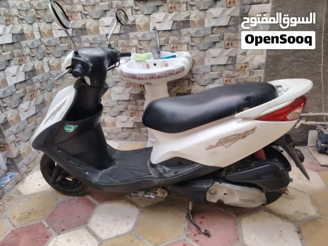 دراجة بريز نظيفة كلش من الباخرة على ايدي