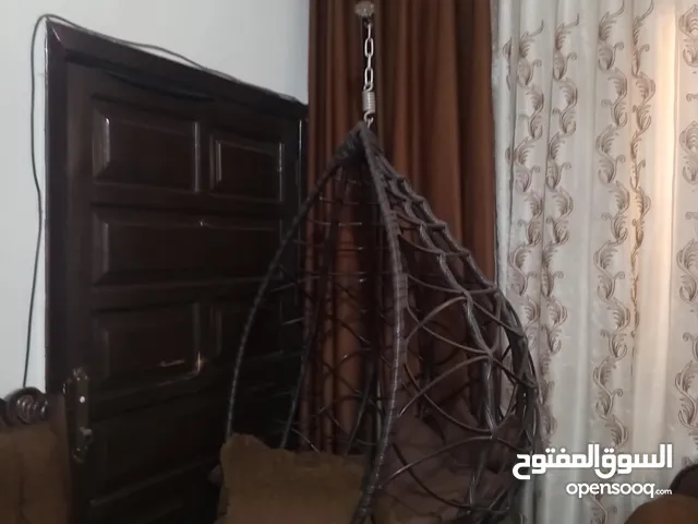 مرجيحة للبيع إستعمال خفيف جدا قابل للتفاوض