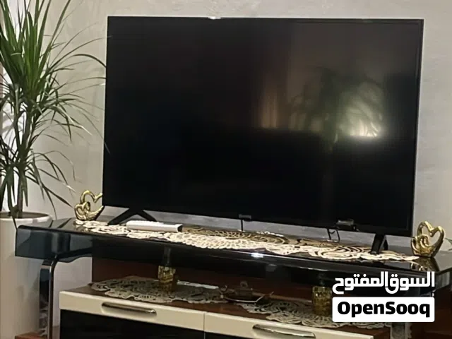 ميز تلفزيون نظيف