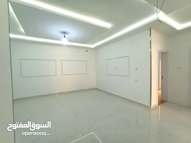 شقة للبيع فالخلاطات بسند ملكية شهادة عقارية في حي السلام