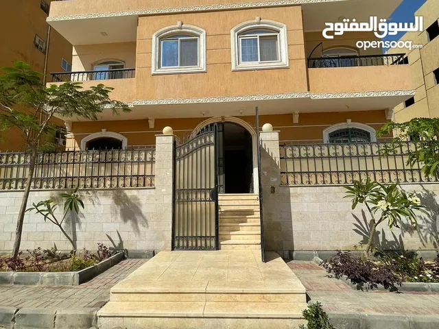 140 m2 2 Bedrooms Apartments for Sale in Giza Hadayek al-Ahram