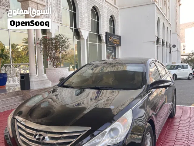 2011 Hyundai Sonata Sedan for Sale - Good Condition with Modern Features